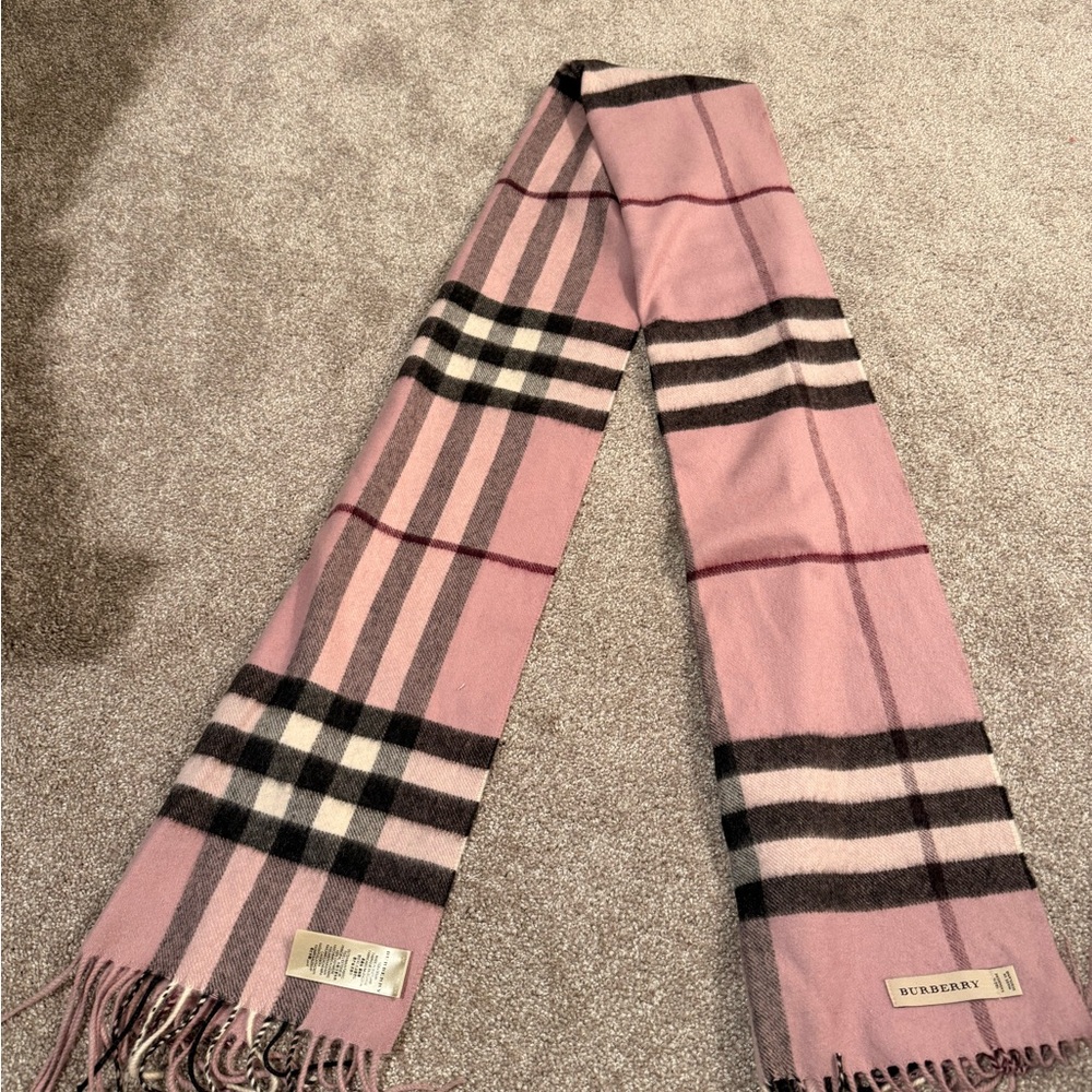 Burberry light lavender plaid cashmere Scarf